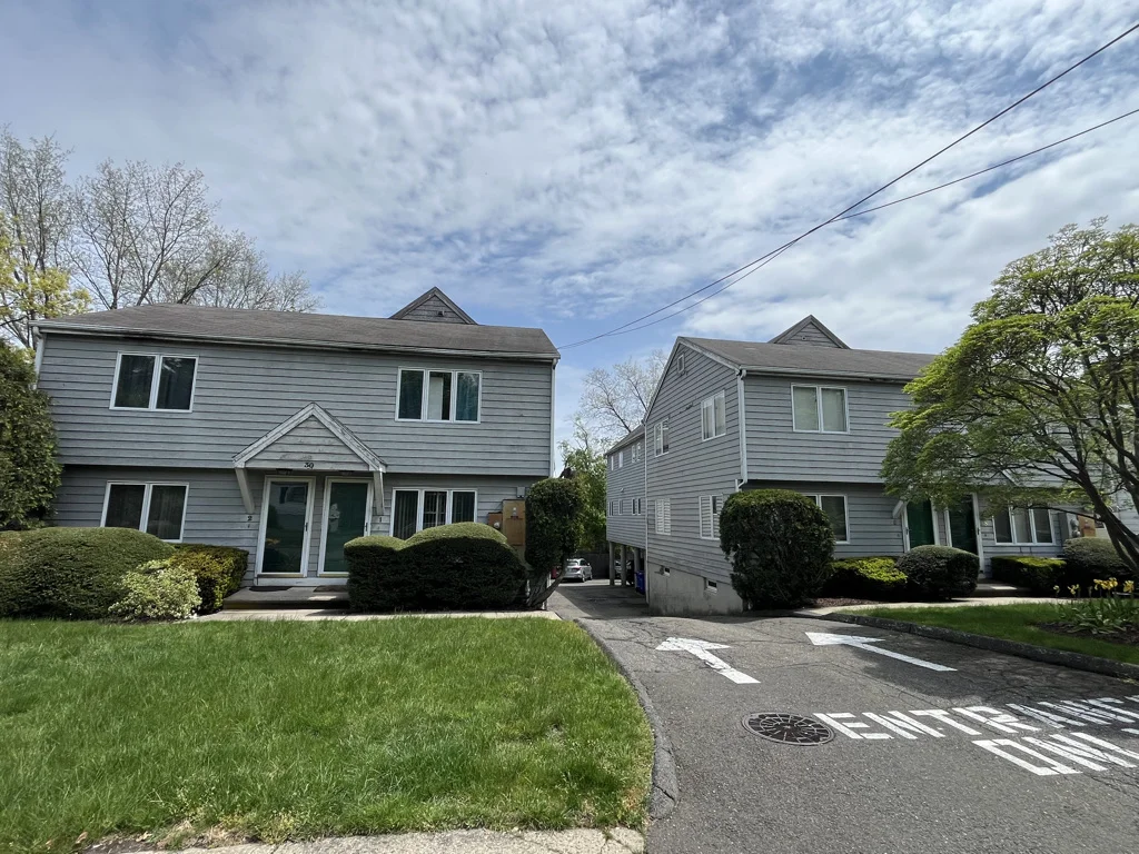 Vinyl Siding Installation & Repair